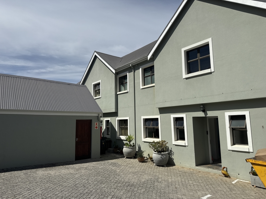 3 Bedroom Property for Sale in Knysna Central Western Cape